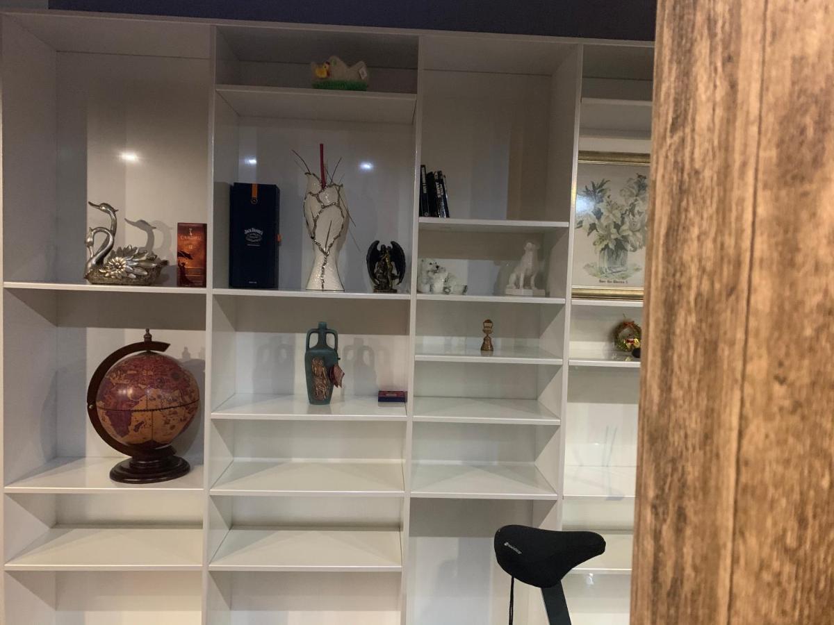 Vila Casafamiglia Prolesha Exteriér fotografie